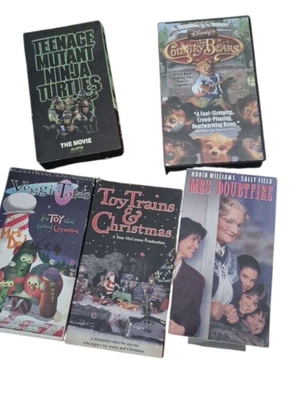 Assorted Black and Multicolor VHS Movie Tape Lot - Classic Family Films